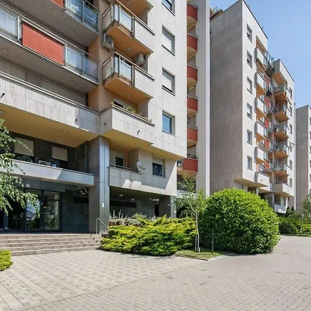 Modern Comfy - Easy Parking Apartment Budapest