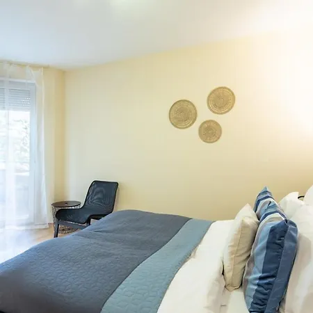 Modern Comfy - Easy Parking Apartment Budapest