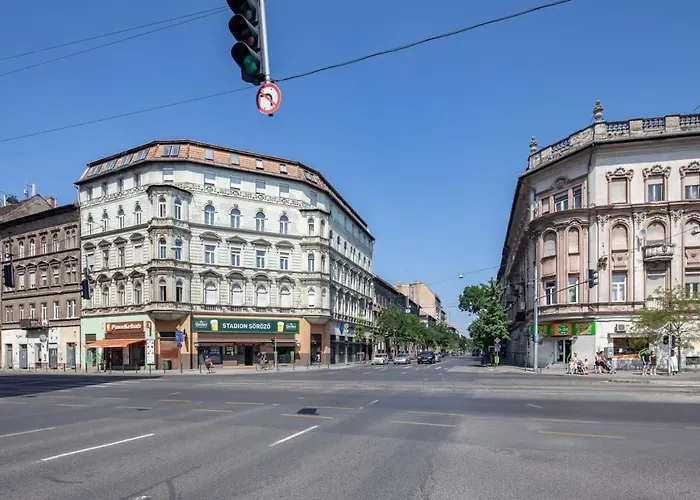 Modern Comfy - Easy Parking