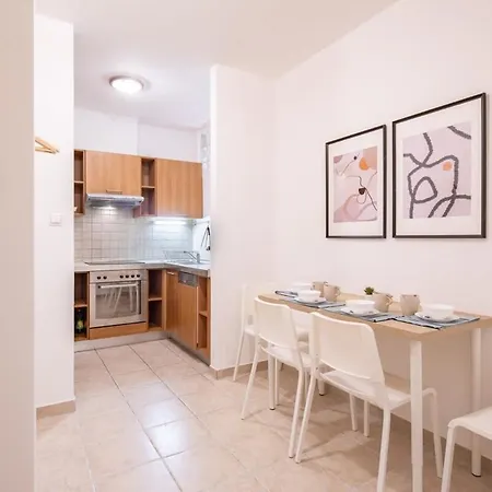 Modern Comfy - Easy Parking * Boedapest